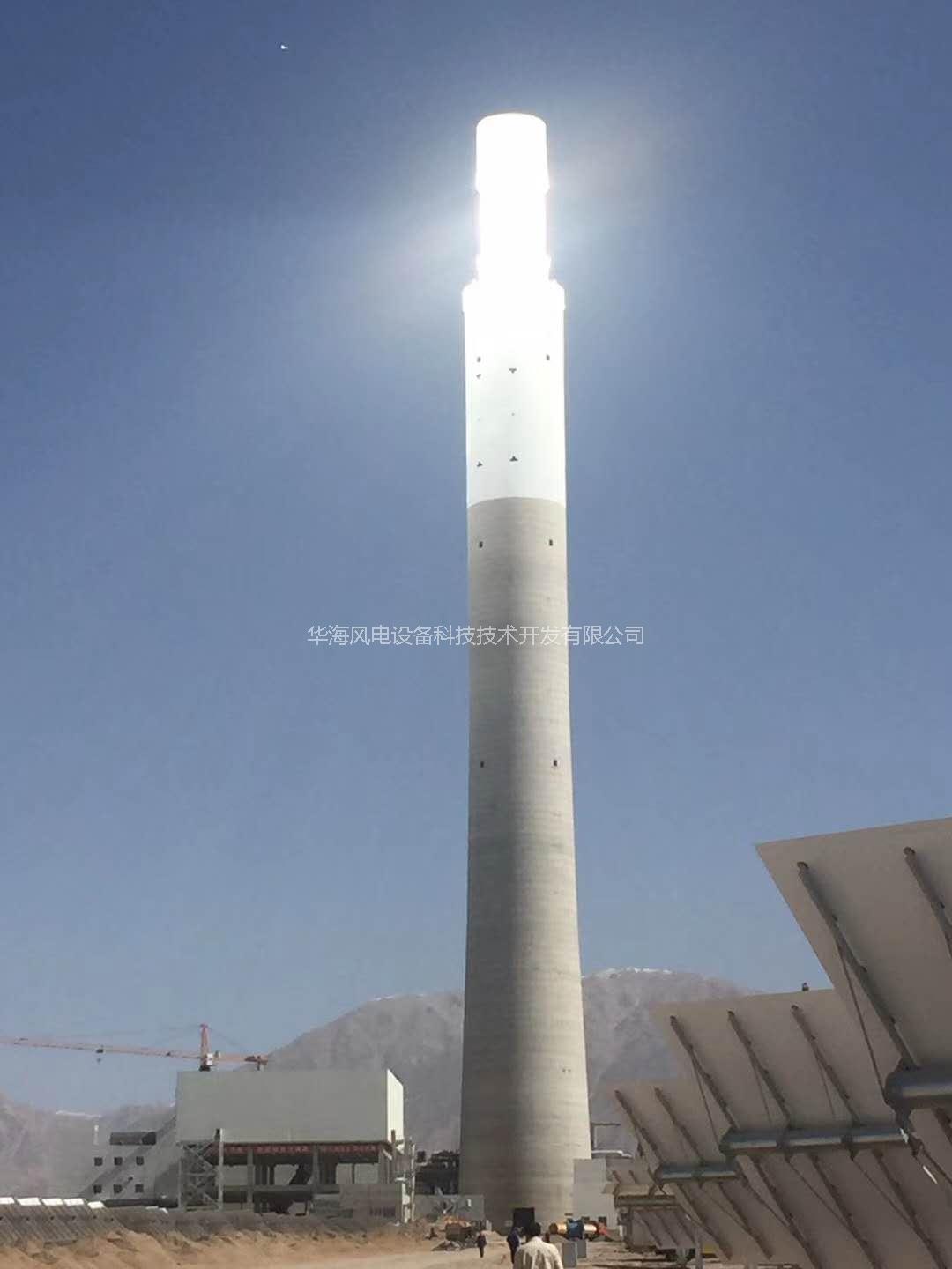 中國第一臺太陽能發(fā)電在德令哈成功發(fā)電